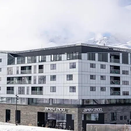 Apex2100 International Academy Hotel *